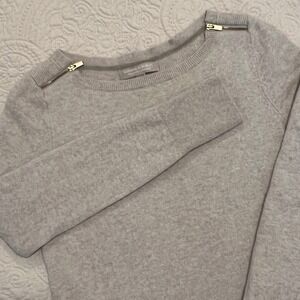 Banana Republic Touch of Cashmere Sweater Oatmeal Zipper Shoulder Women's Small